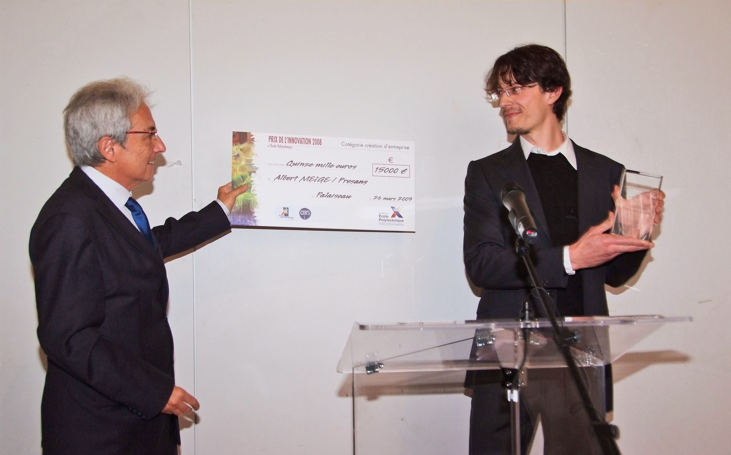 PRESANS receives the Innovation Prize from Albert Fert