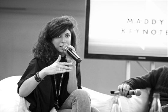 Axelle Tessandier - disruption politique - presans - 1